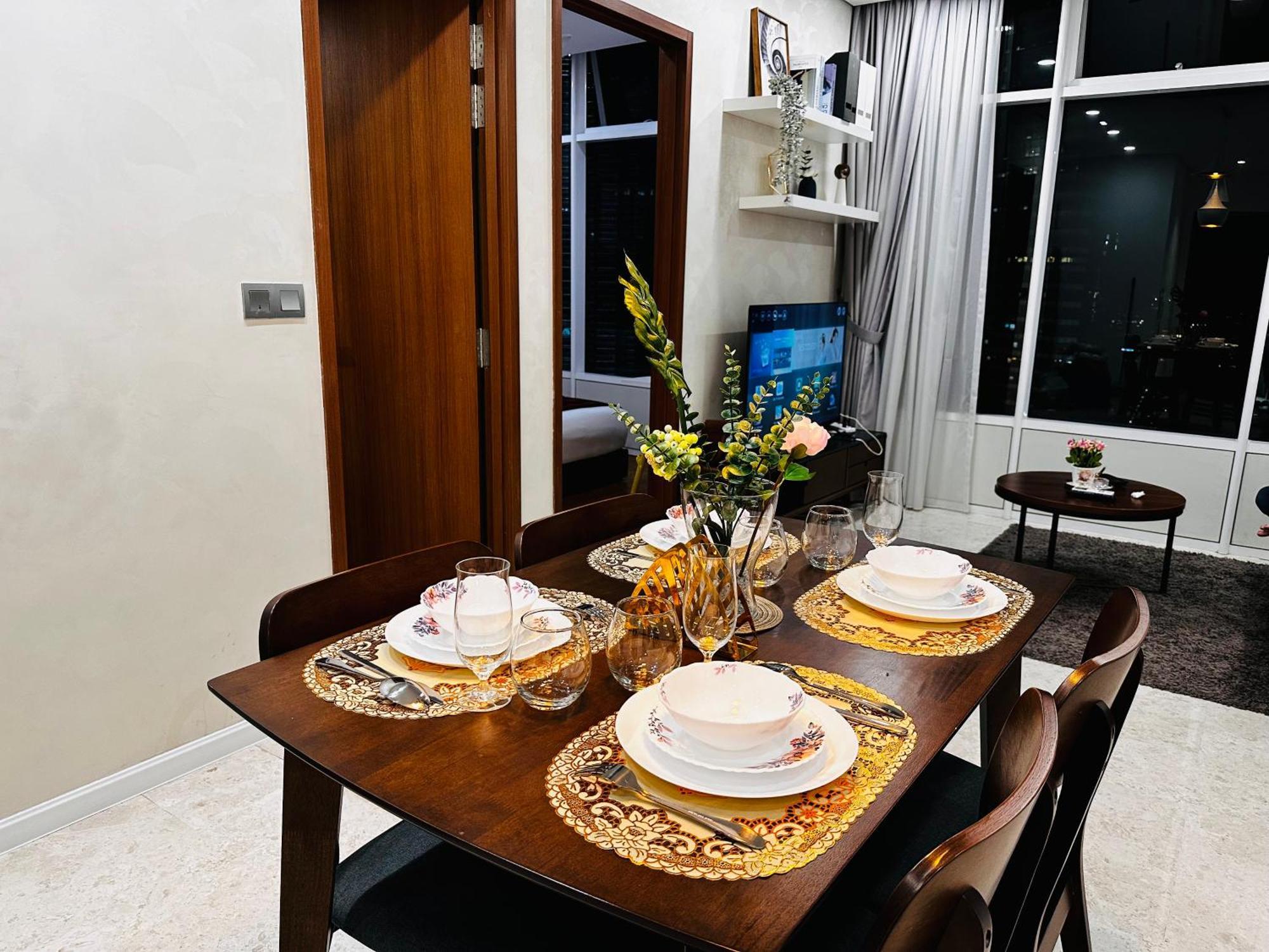 The Luxe Colony Klcc By Ntr Resources *